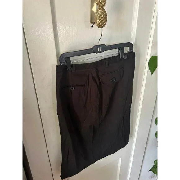 Larry Levine Stretch Women’s size 8 black skirt - Picture 2 of 8